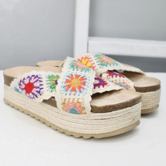 Dirty Laundry Plays Crochet Espadrille Flatform Sandals Multicolor Cream Size 8 - Picture 1 of 8